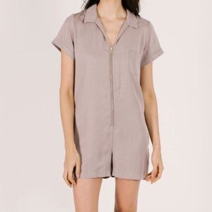 Smash + Tess M Shorty Coveralls Romper 0973 Barely Blush Zipper Front medium